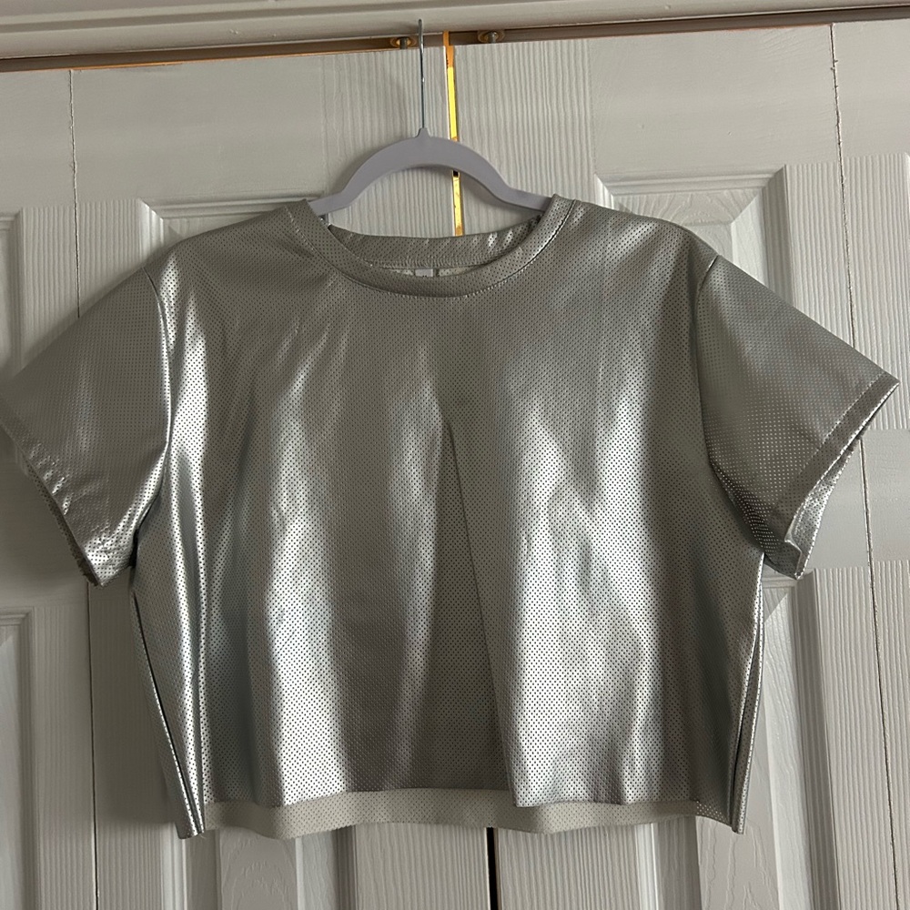 Glam size medium silver crop top.